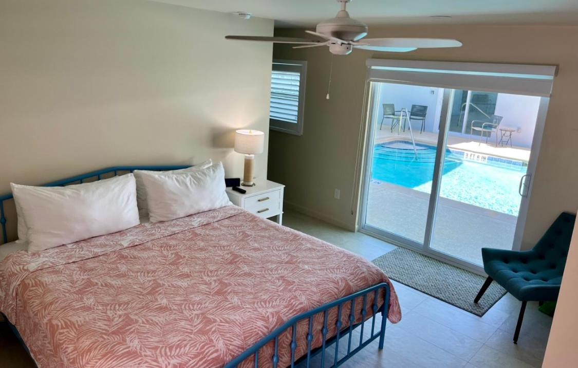 Sunshine Island Inn - Adults Only Санибел Экстерьер фото